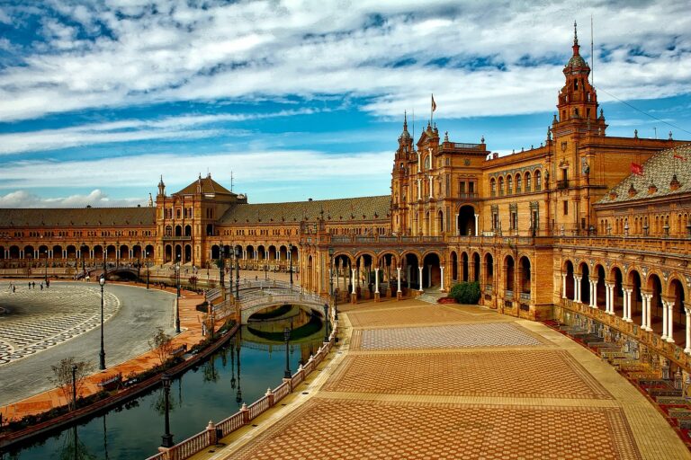 Top 5 Free Things to Do in Sevilla